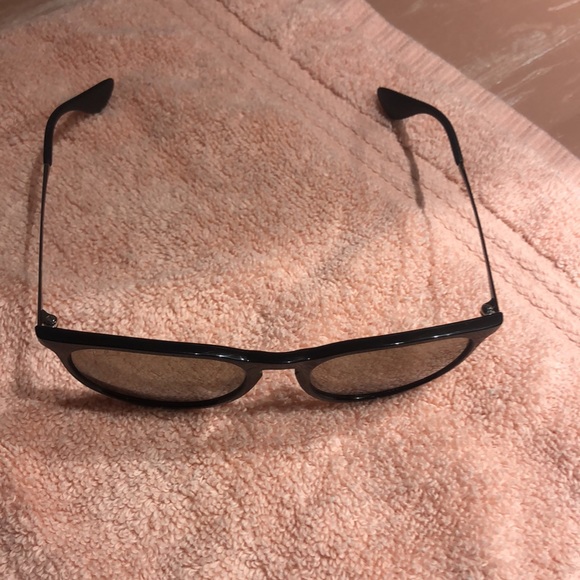 Ray-Ban sunglasses. Non polarized. Erika. - Picture 2 of 7